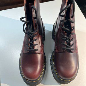 Like New! Dr. Martens Audrick size 6 US Ladies in Charro Color